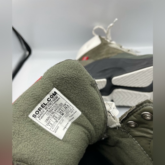 Sorel KINETIC™ RNEGD CONQUEST BOOT NEW Size 7.5 - Picture 9 of 15